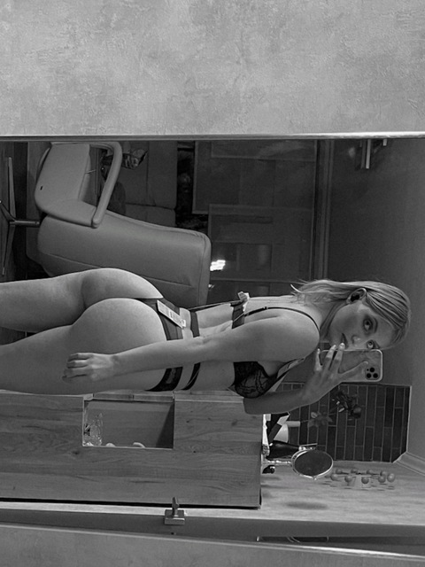 Header of bbydollm