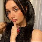 Bella Rose (brattybelle) Leaks OnlyFans 

 profile picture