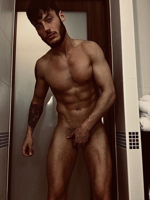 Header of georgegrower69