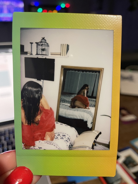 Header of islandgyalsara