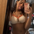 Lola Elle (@lolaelle) Leaked OnlyFans 

 profile picture