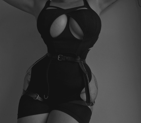 Header of mireyaclos