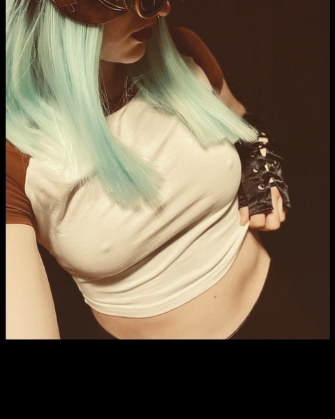Header of thecrystalmaiden