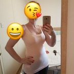 u284523685 (Kelly) OnlyFans Leaked Content 

 profile picture