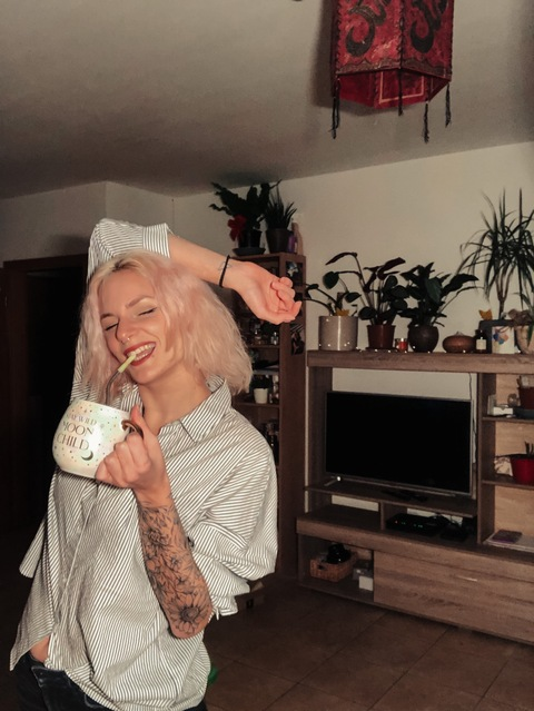 Header of usarahxo